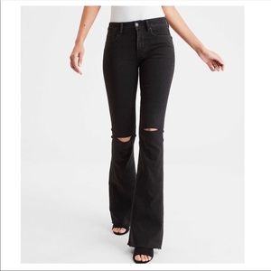 ISO THESE JEANS!! DO NOT BUY